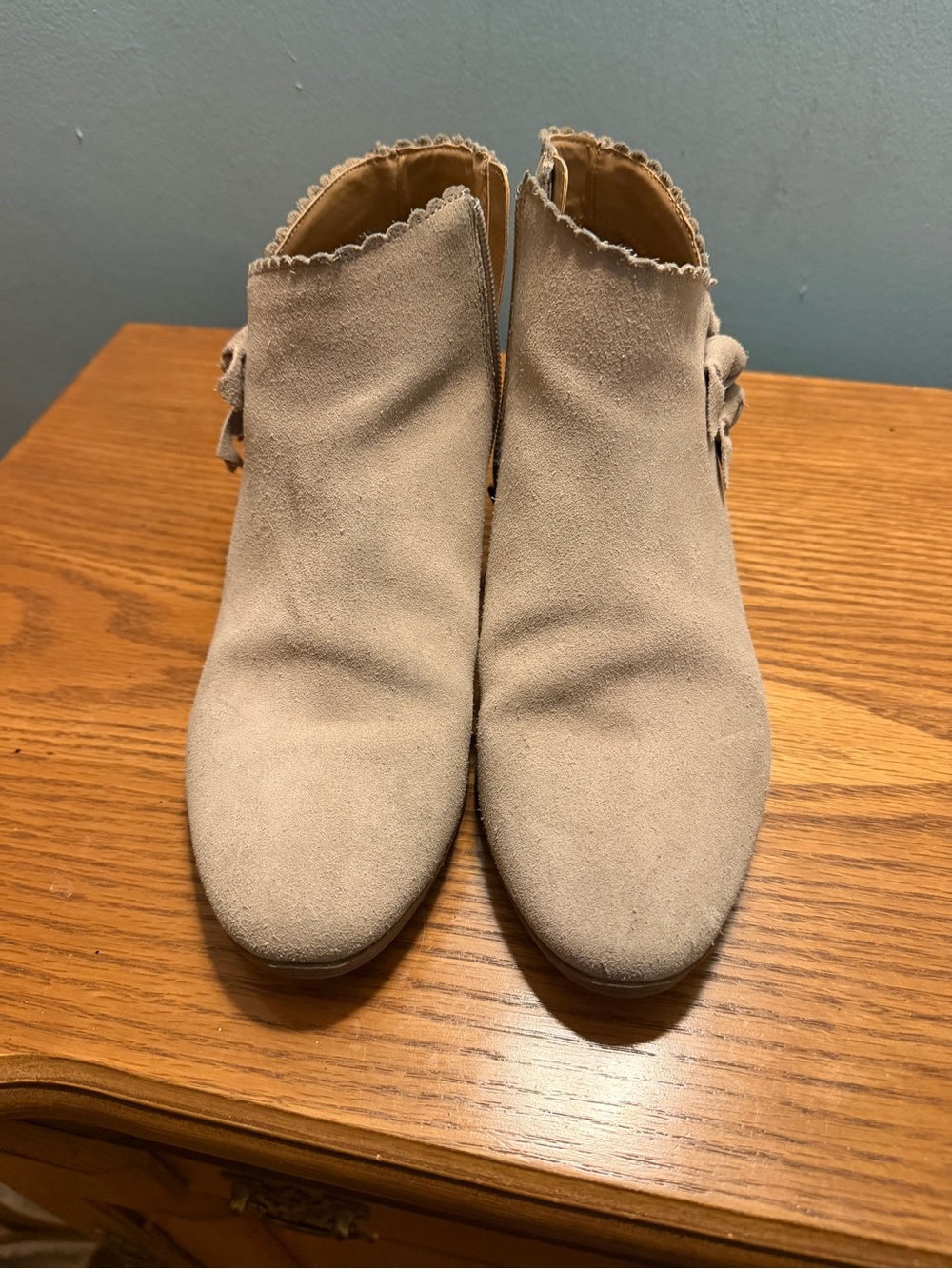 Jack Rogers Taupe Suede Scallop Trim Ankle Booties